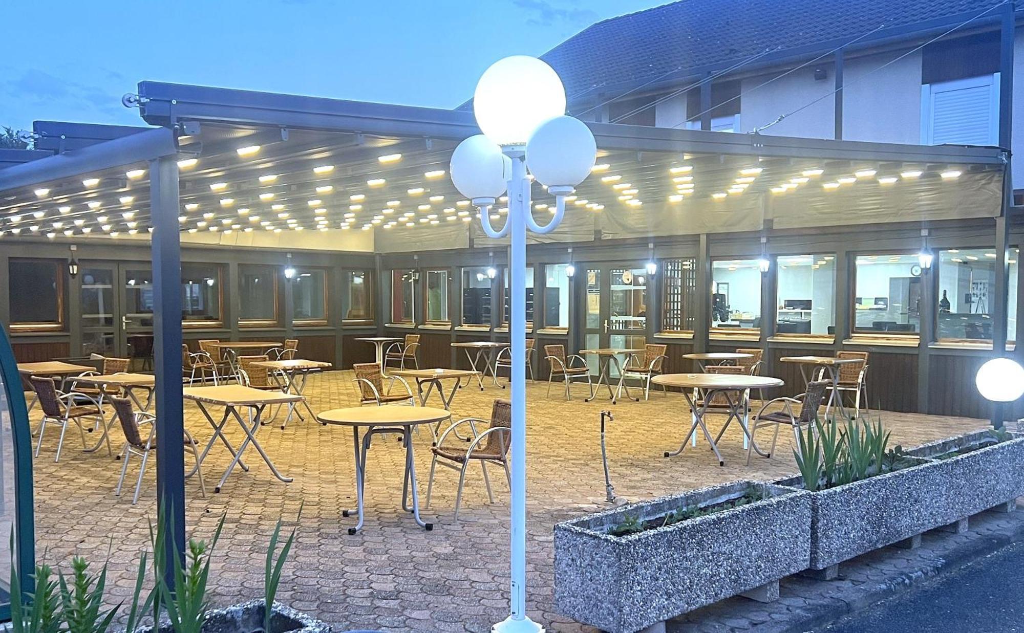 Contact Hotel Arc-En-Ciel - Reouverture - Entierement Renove มูลูส ภายนอก รูปภาพ